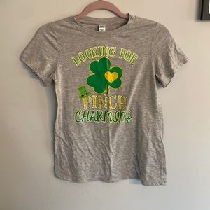 🟢10/$10 - Saint Patrick’s day tee